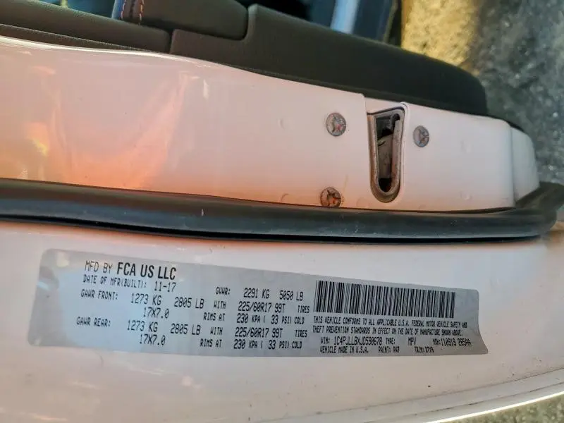 2018 JEEP CHEROKEE LATITUDE PLUS  