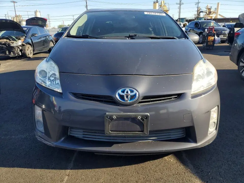 2011 TOYOTA PRIUS TWO  