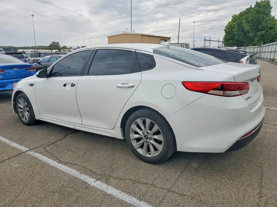 2017 KIA OPTIMA LX  