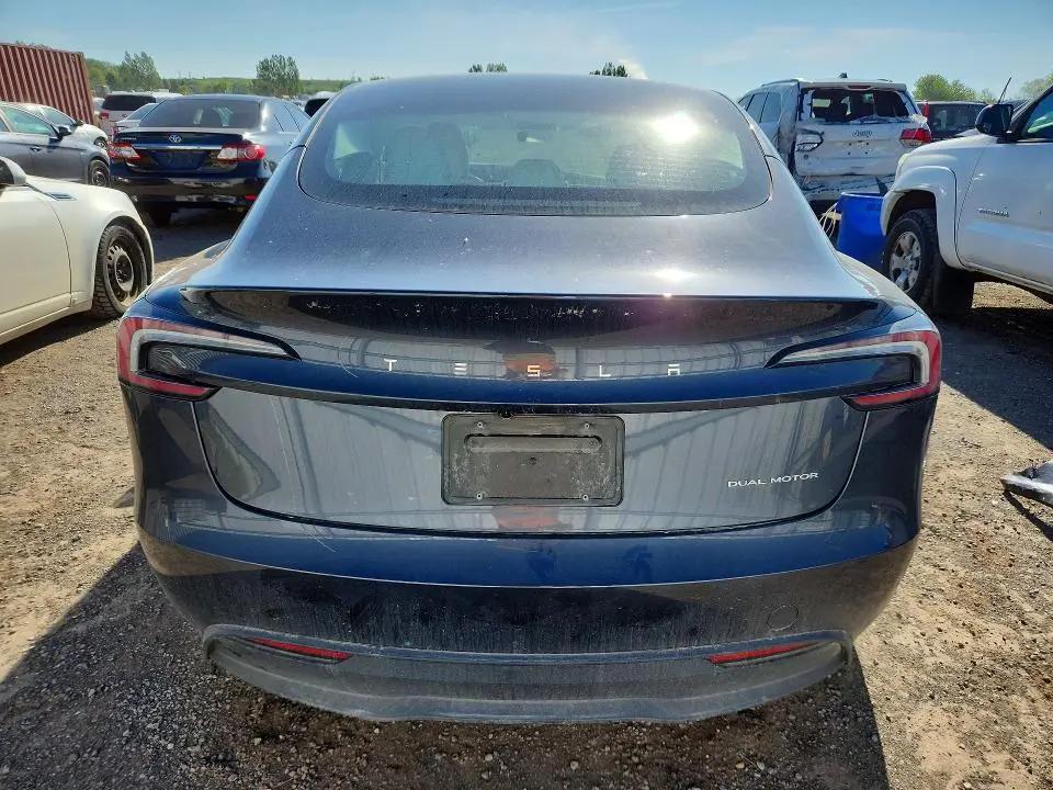 2024 TESLA MODEL 3   