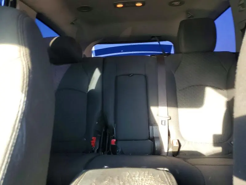 2012 CHEVROLET TRAVERSE LT  