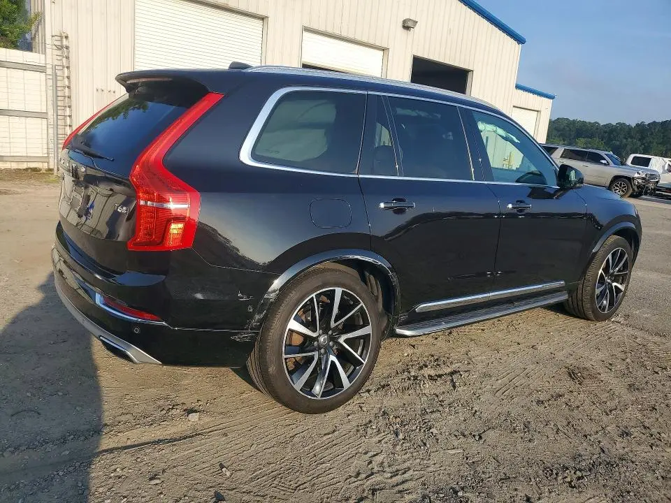 2018 VOLVO XC90 T6  