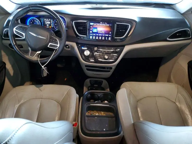 2017 CHRYSLER PACIFICA TOURING L  