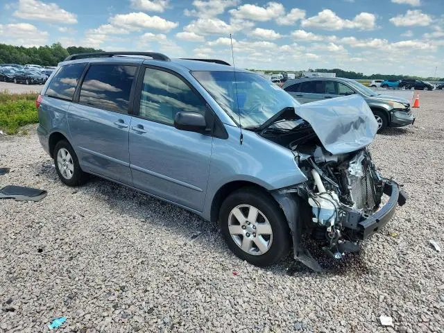 2010 TOYOTA SIENNA LE 7-PASSENGER  