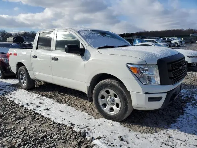 2022 NISSAN TITAN S  