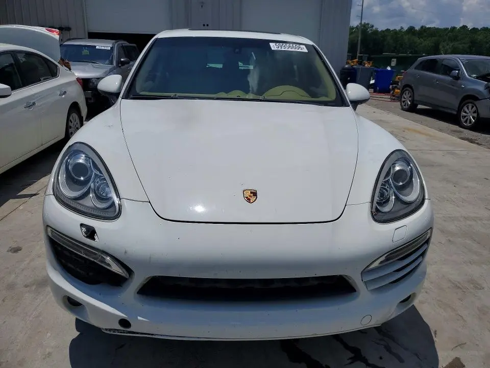 2012 PORSCHE CAYENNE   