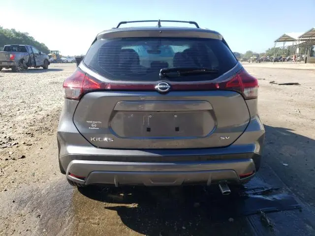 2024 NISSAN KICKS SV  