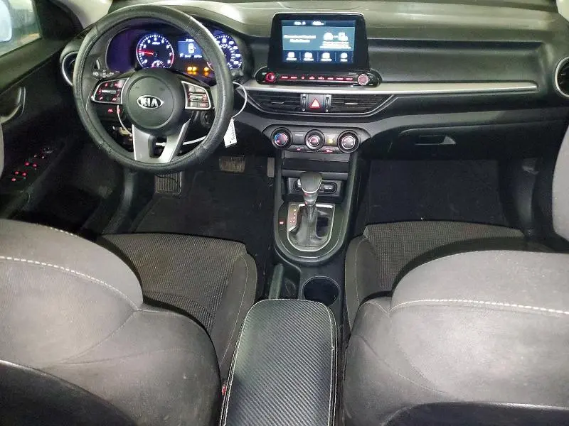 2021 KIA FORTE FE  