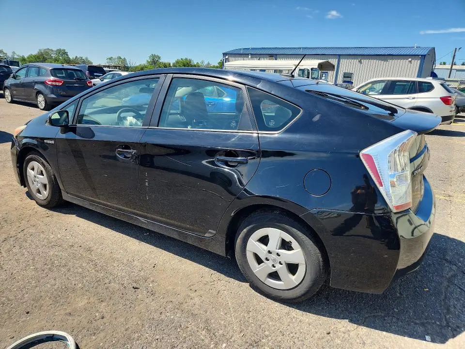 2010 TOYOTA PRIUS II  