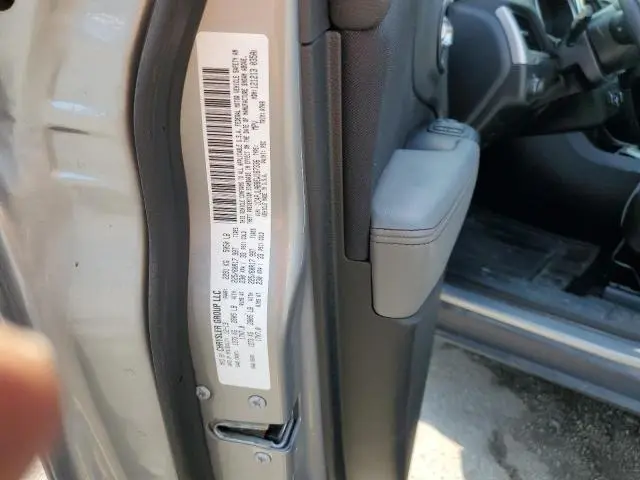 2014 JEEP CHEROKEE SPORT  