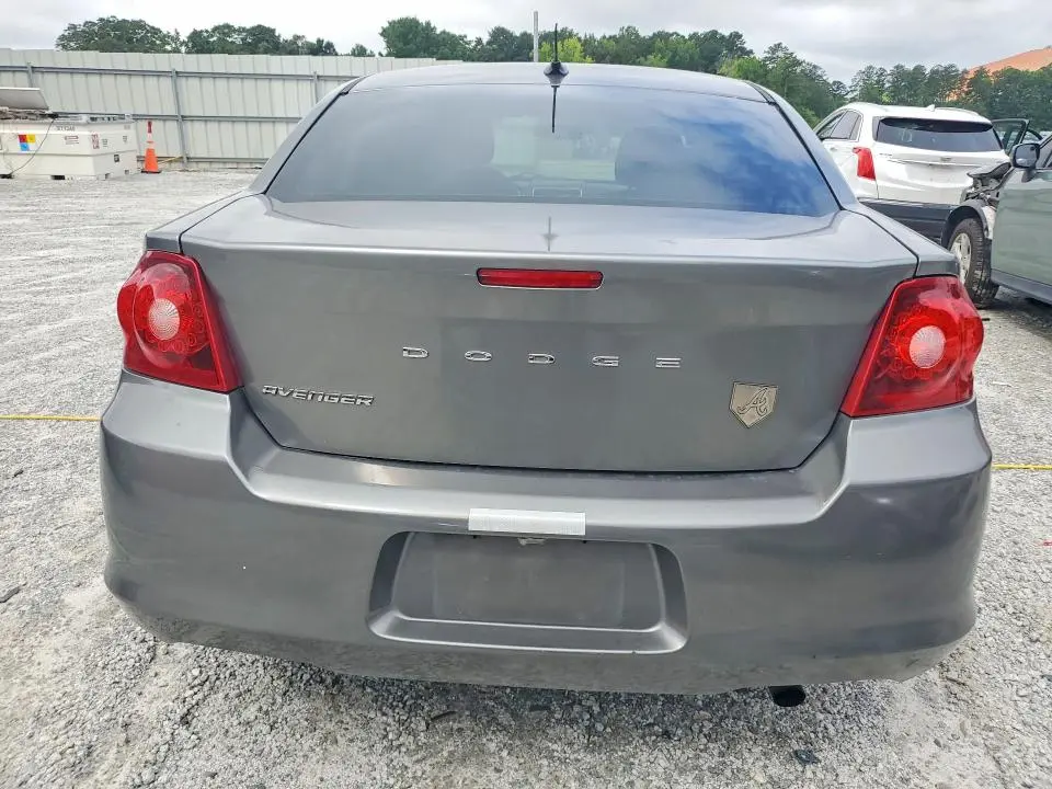 2012 DODGE AVENGER SE  