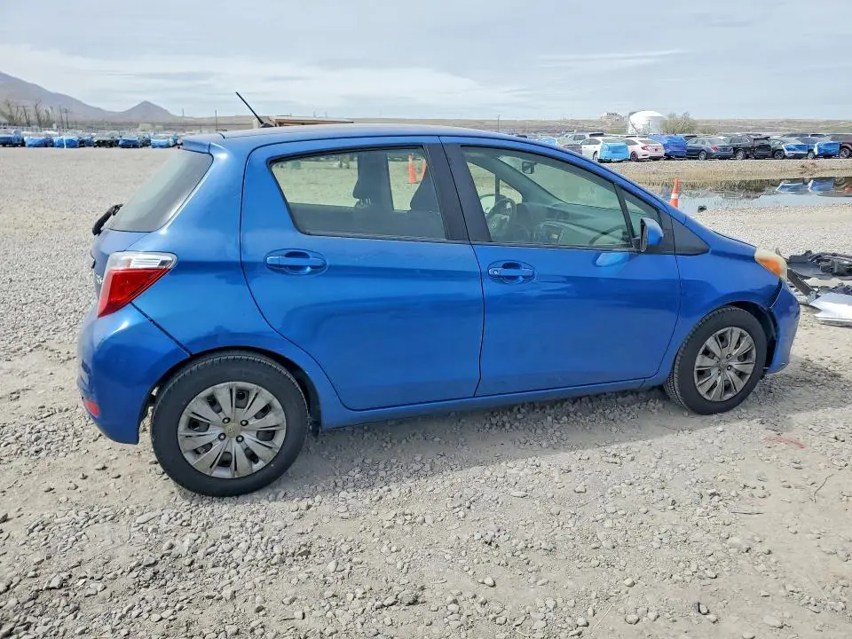 2013 TOYOTA YARIS 5-DOOR L  