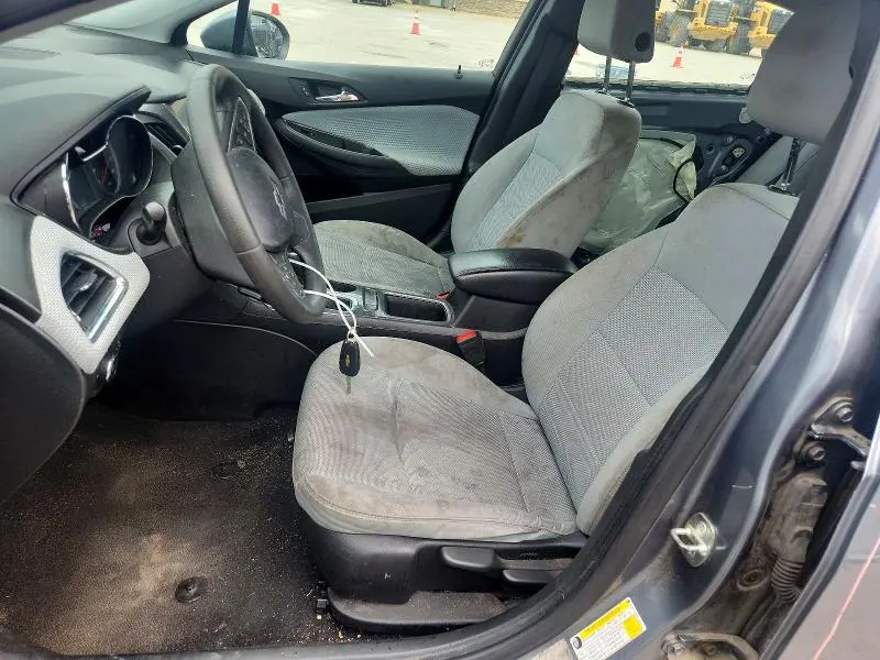 2019 CHEVROLET CRUZE LT  