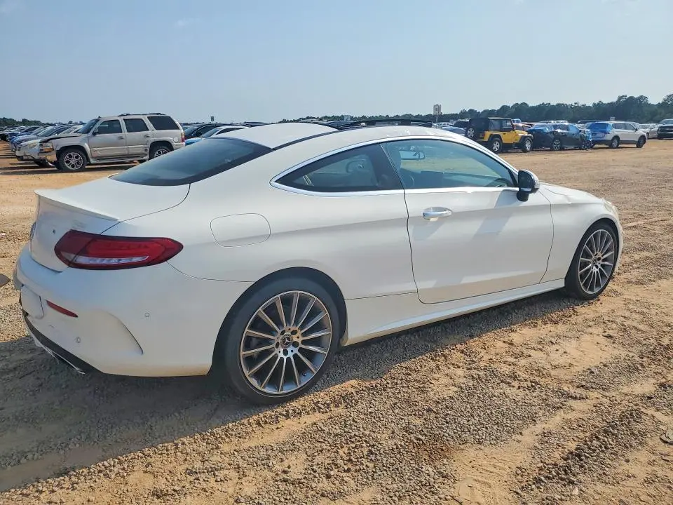 2017 MERCEDES-BENZ C 300  