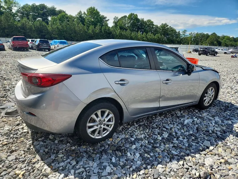 2016 MAZDA 3 TOURING  