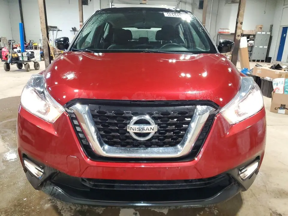 2019 NISSAN KICKS S  