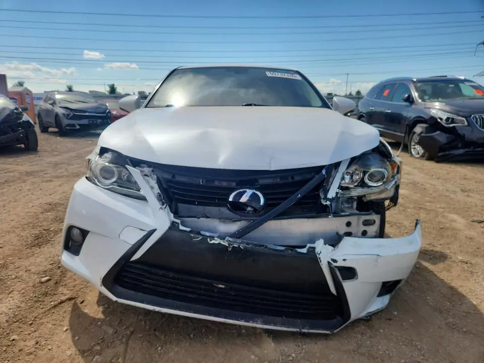 2015 LEXUS CT 200  