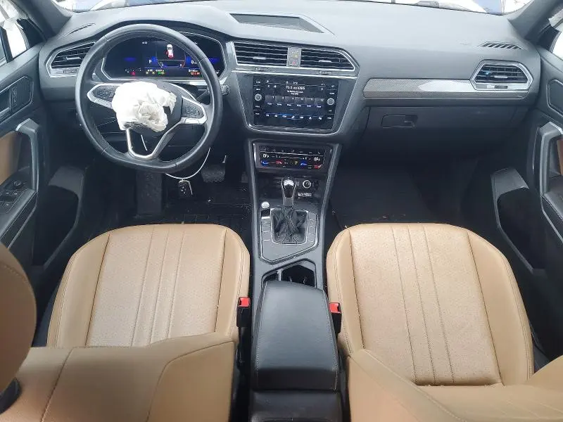 2022 VOLKSWAGEN TIGUAN SE  