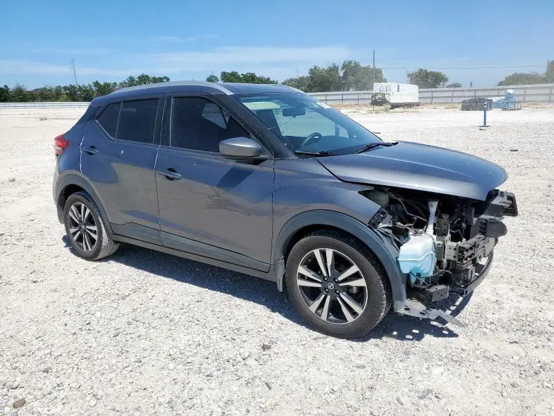 2018 NISSAN KICKS S  