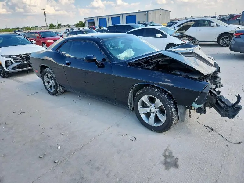 2015 DODGE CHALLENGER SXT