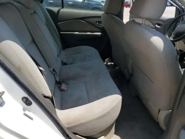 2011 TOYOTA YARIS   