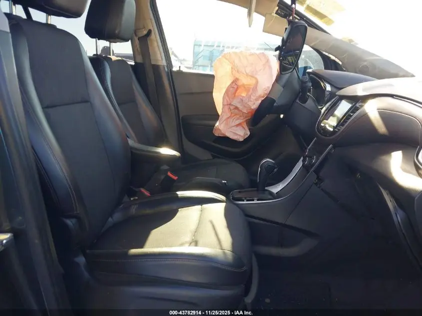 2017 CHEVROLET TRAX LT