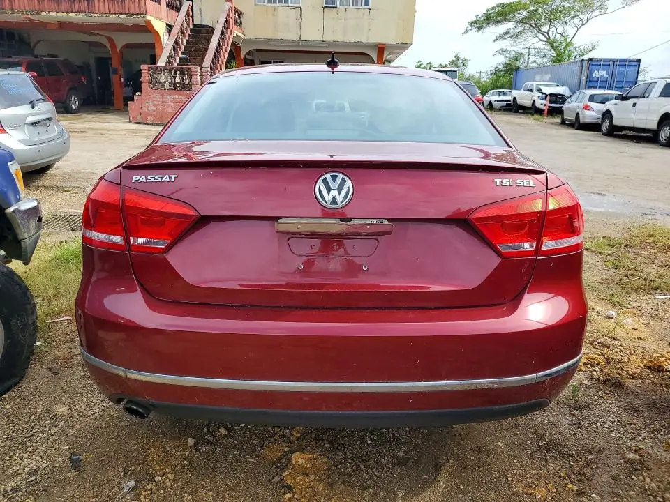 2015 VOLKSWAGEN PASSAT SEL  