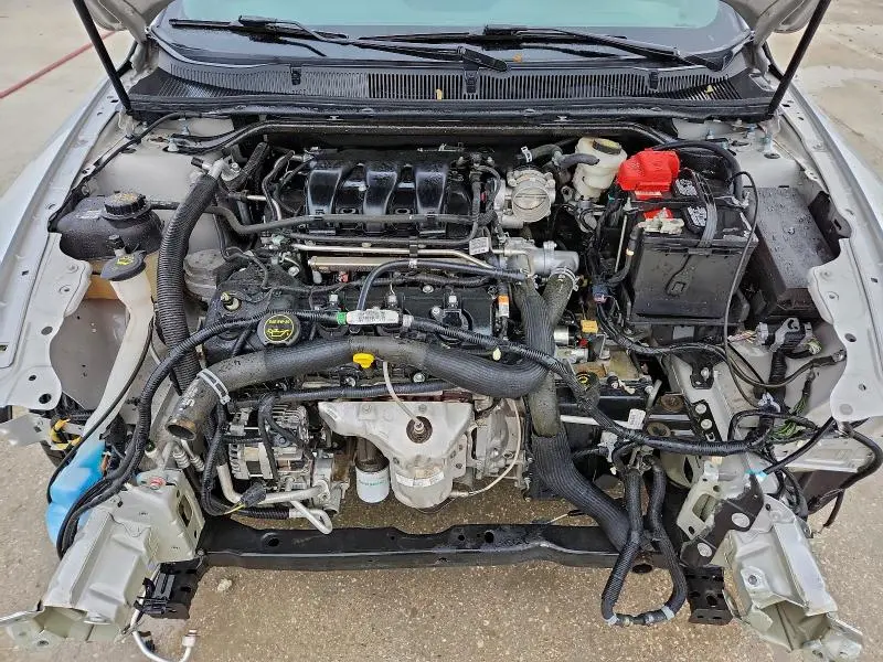 2018 FORD TAURUS SEL  