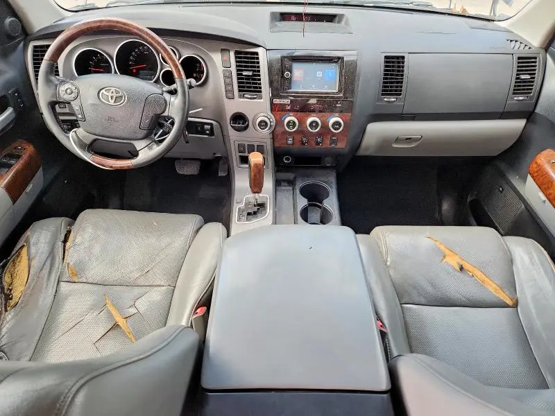 2012 TOYOTA TUNDRA CREWMAX LIMITED  