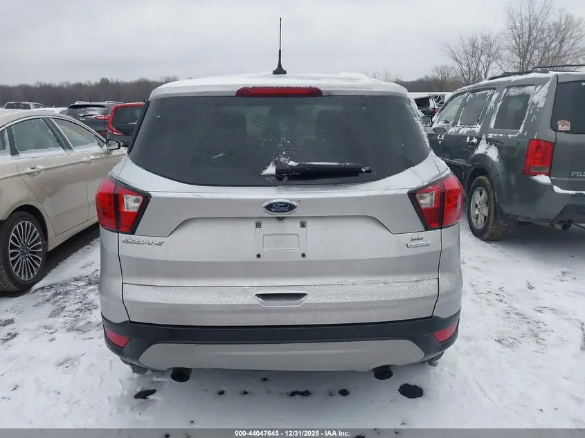 2019 FORD ESCAPE SE