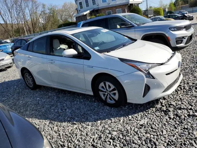 2016 TOYOTA PRIUS   