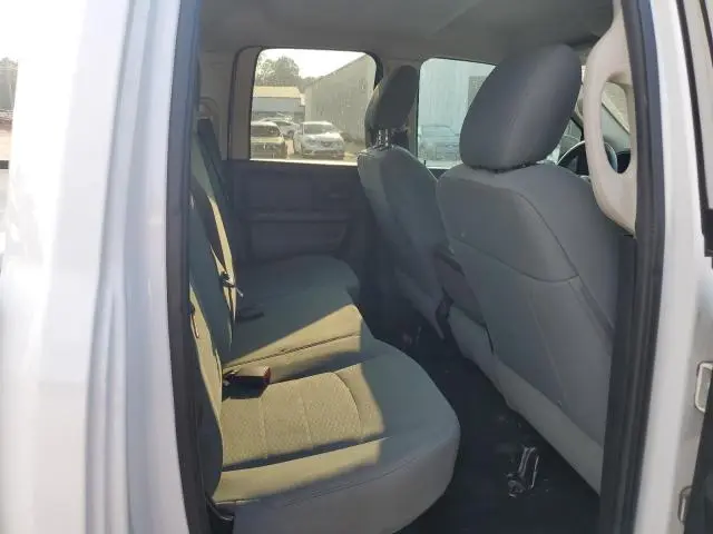 2016 RAM 1500 ST