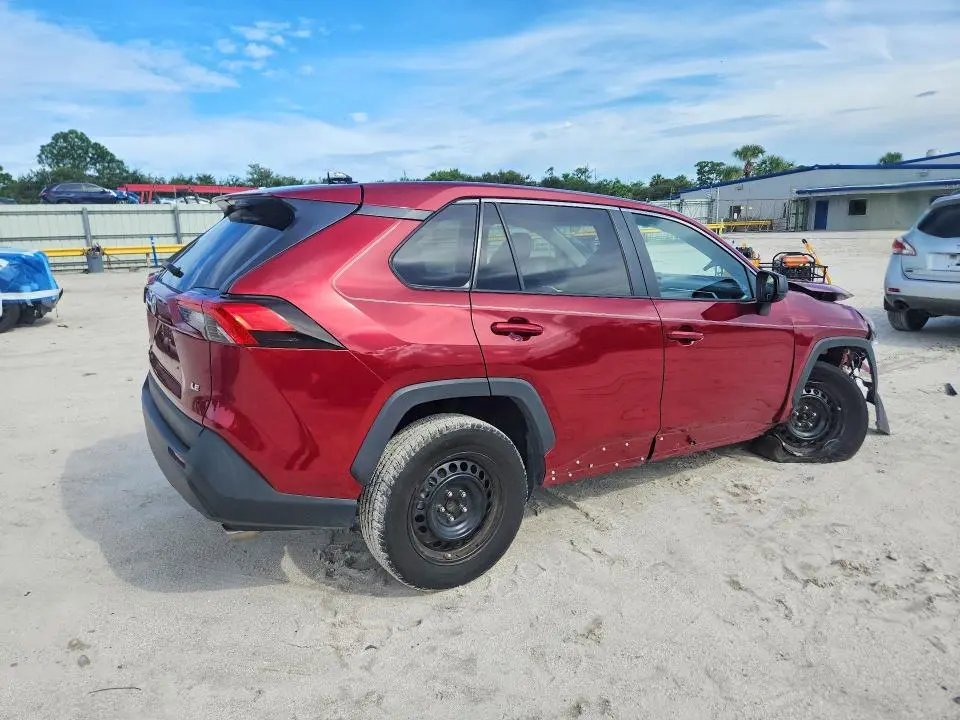 2022 TOYOTA RAV4 LE  