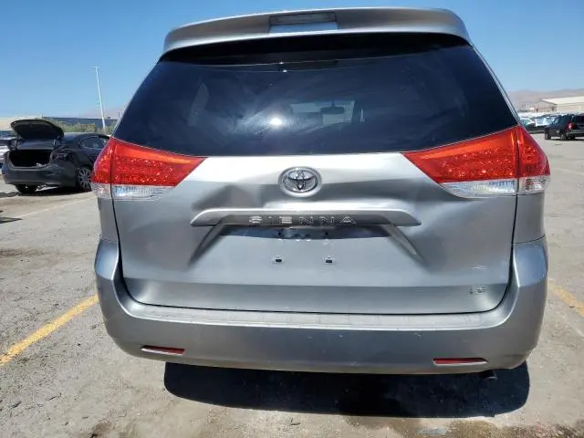 2011 TOYOTA SIENNA LE  