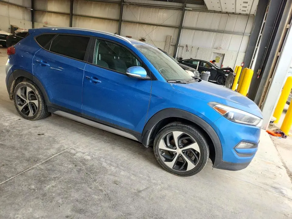 2018 HYUNDAI TUCSON SPORT  