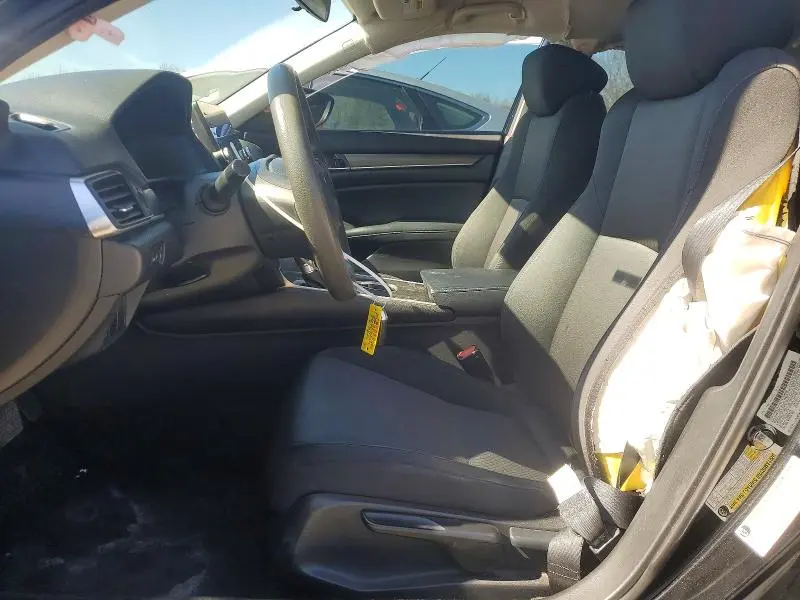 2018 HONDA ACCORD LX  