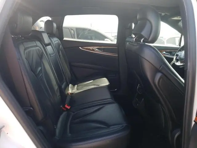 2019 LINCOLN NAUTILUS SELECT  