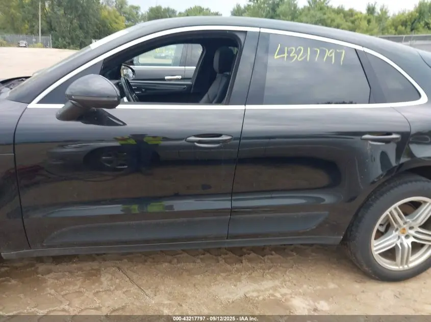 2017 PORSCHE MACAN S