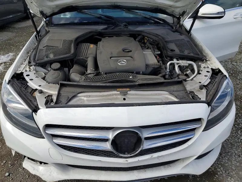 2018 MERCEDES-BENZ C 300  
