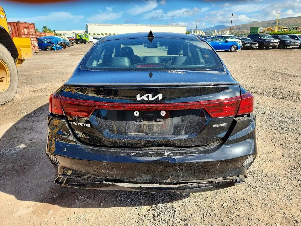 2023 KIA FORTE GT LINE  