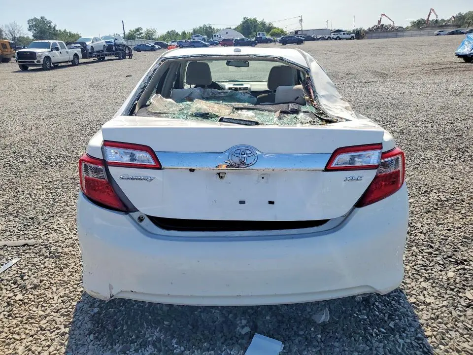 2012 TOYOTA CAMRY XLE  