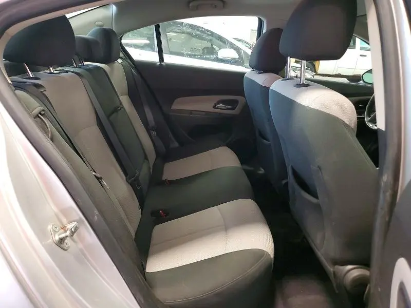 2011 CHEVROLET CRUZE LS  