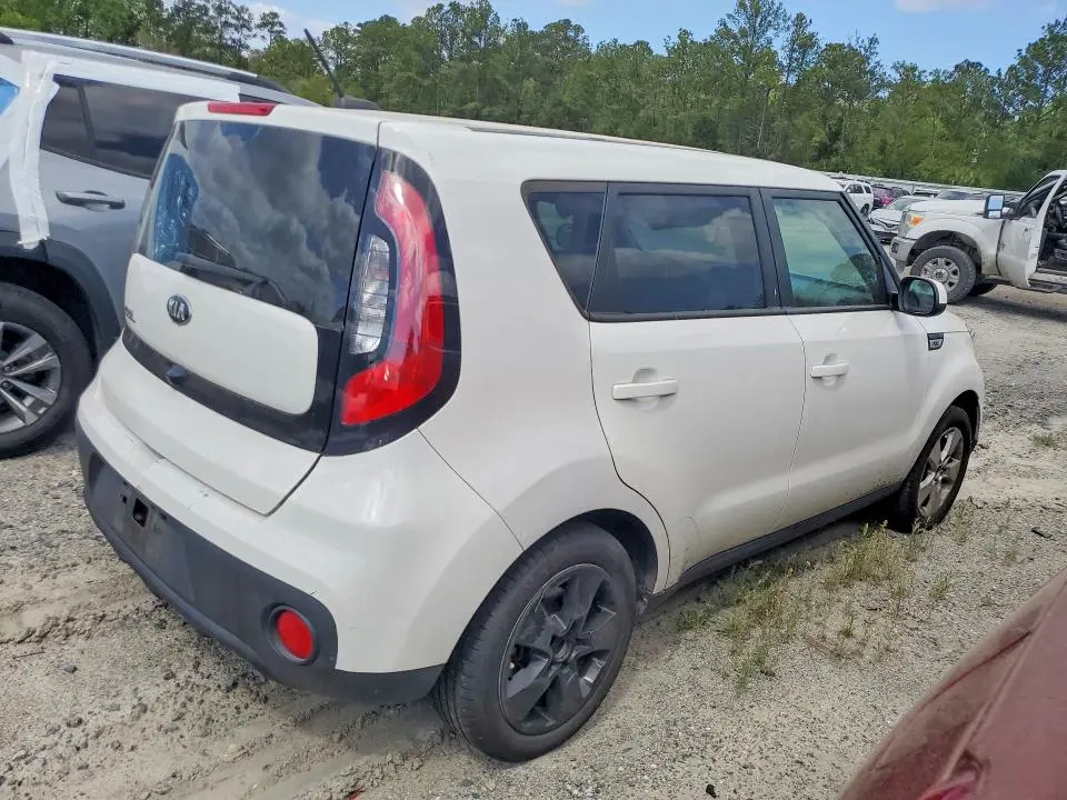 2017 KIA SOUL BASE  