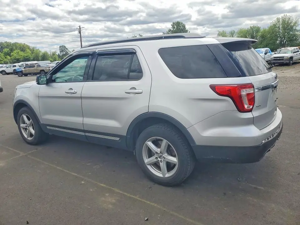2016 FORD EXPLORER XLT  