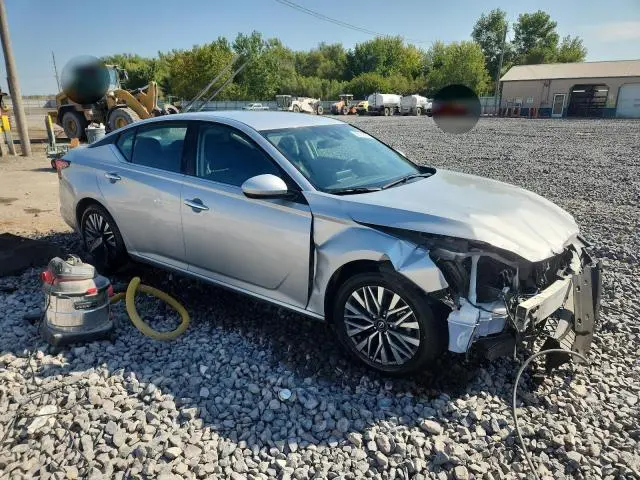2023 NISSAN ALTIMA SV  