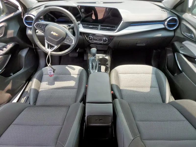2025 CHEVROLET TRAX 1LT  