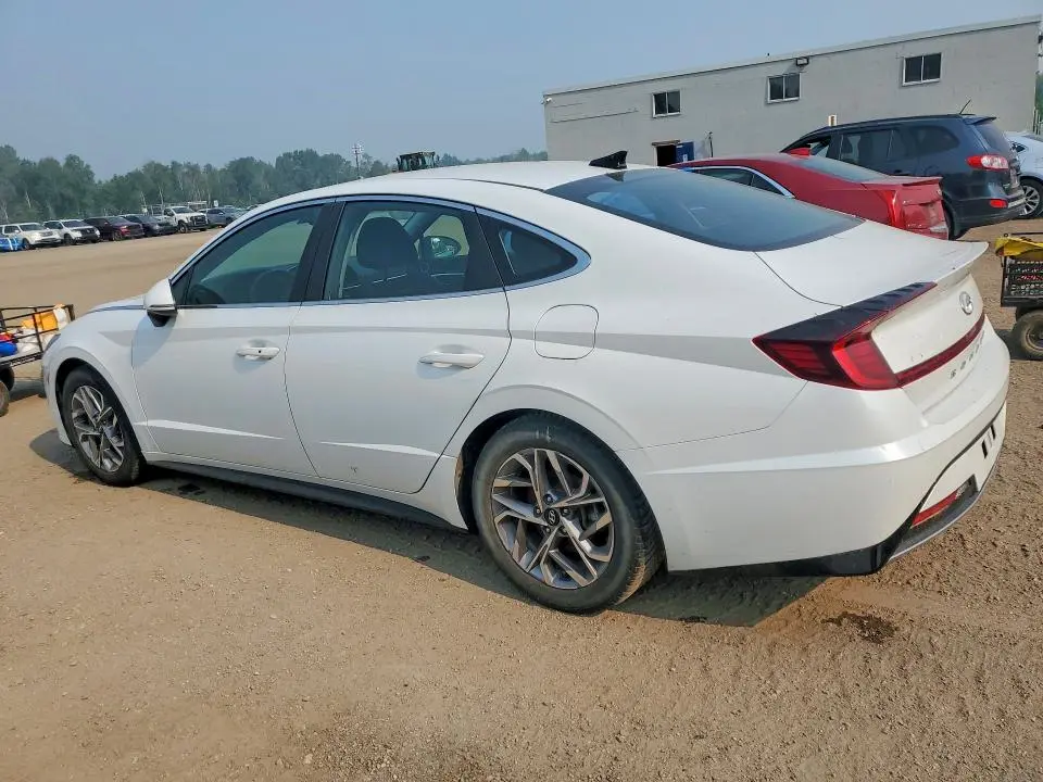 2021 HYUNDAI SONATA SE  