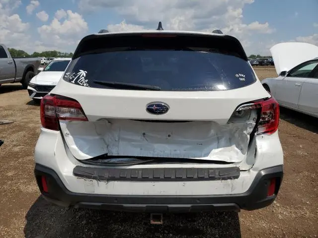 2018 SUBARU OUTBACK TOURING  