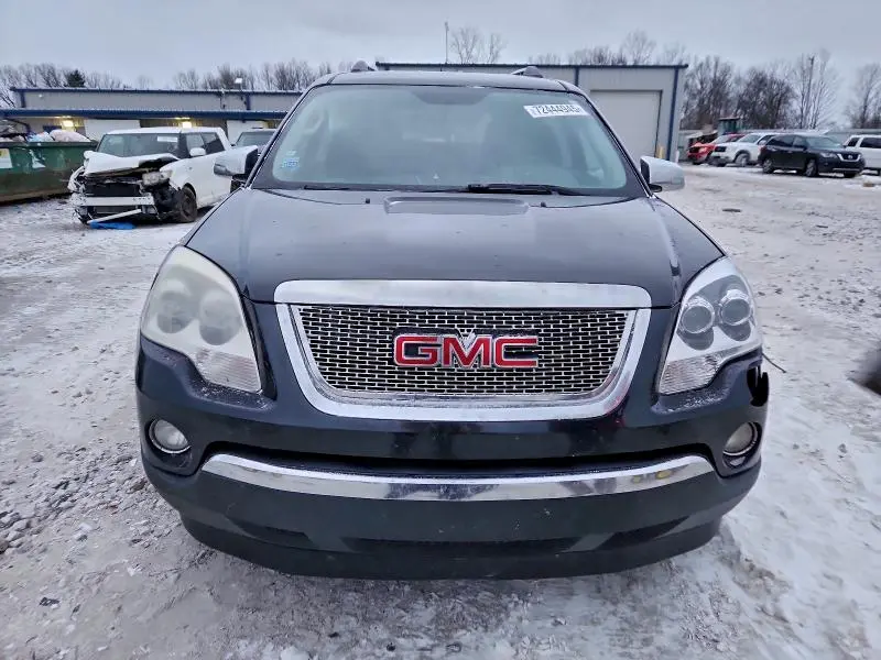 2011 GMC ACADIA SLE  