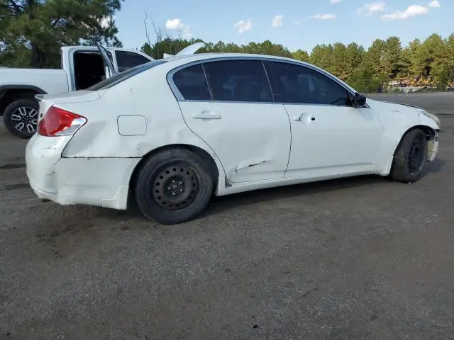 2011 INFINITI G37 BASE  